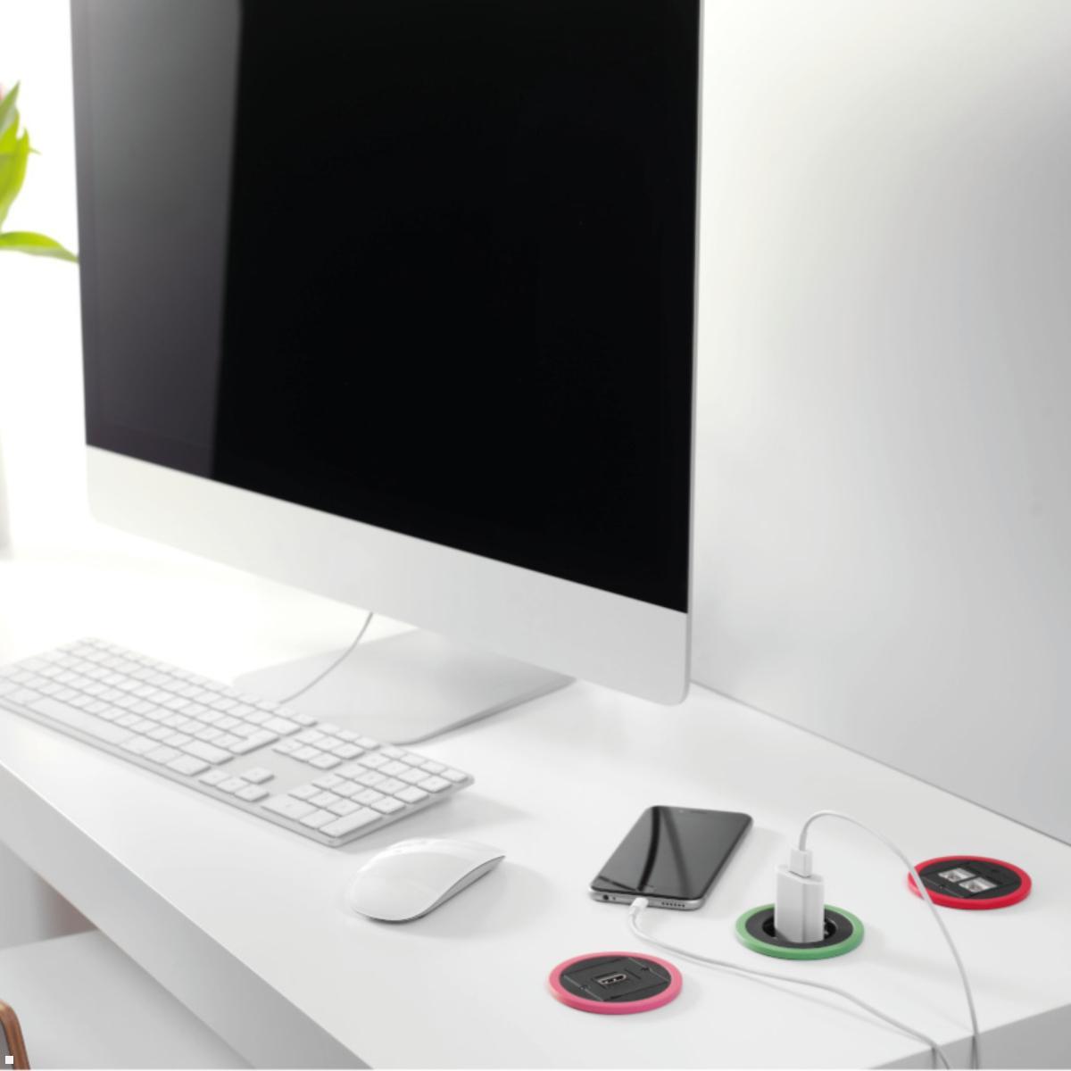 Bachmann PIX Einbau USB-Charger USB-C/USB-C, Ladegerät Unterputz (BM939094), Anwendungsbeispiel Bachmann PIX Einbau USB-Charger USB-C/USB-C, Ladegerät Unterputz (BM939094), Anwendungsbeispiel