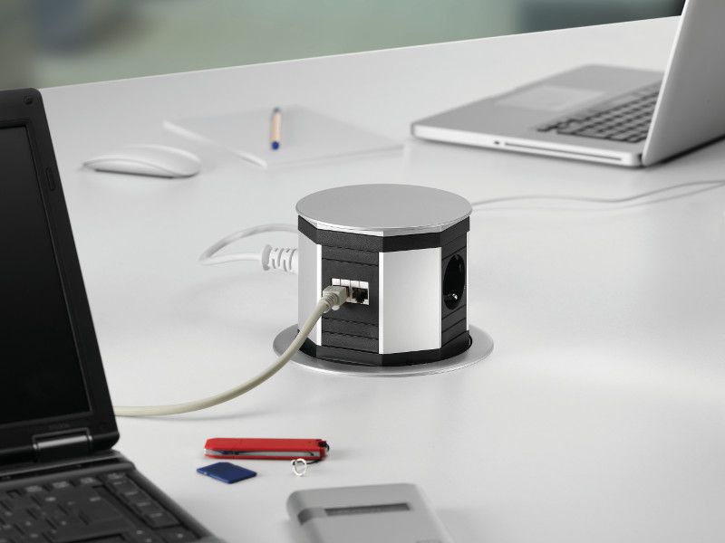 Bachmann 904.011 LIFT ausfahrbare Steckdose