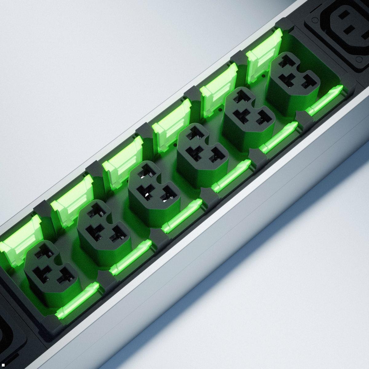 Bachmann BN PRO Metered + RCM – 24xCombo, 3,0m CEE 16A/3p (BM0024747), TFT-Farbdisplay