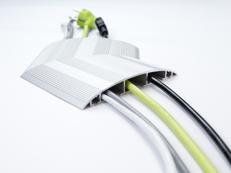 Bachmann Zubehör Cable Bridge Winkel ALU 45° Bachmann Zubehör Cable Bridge Winkel ALU 45°